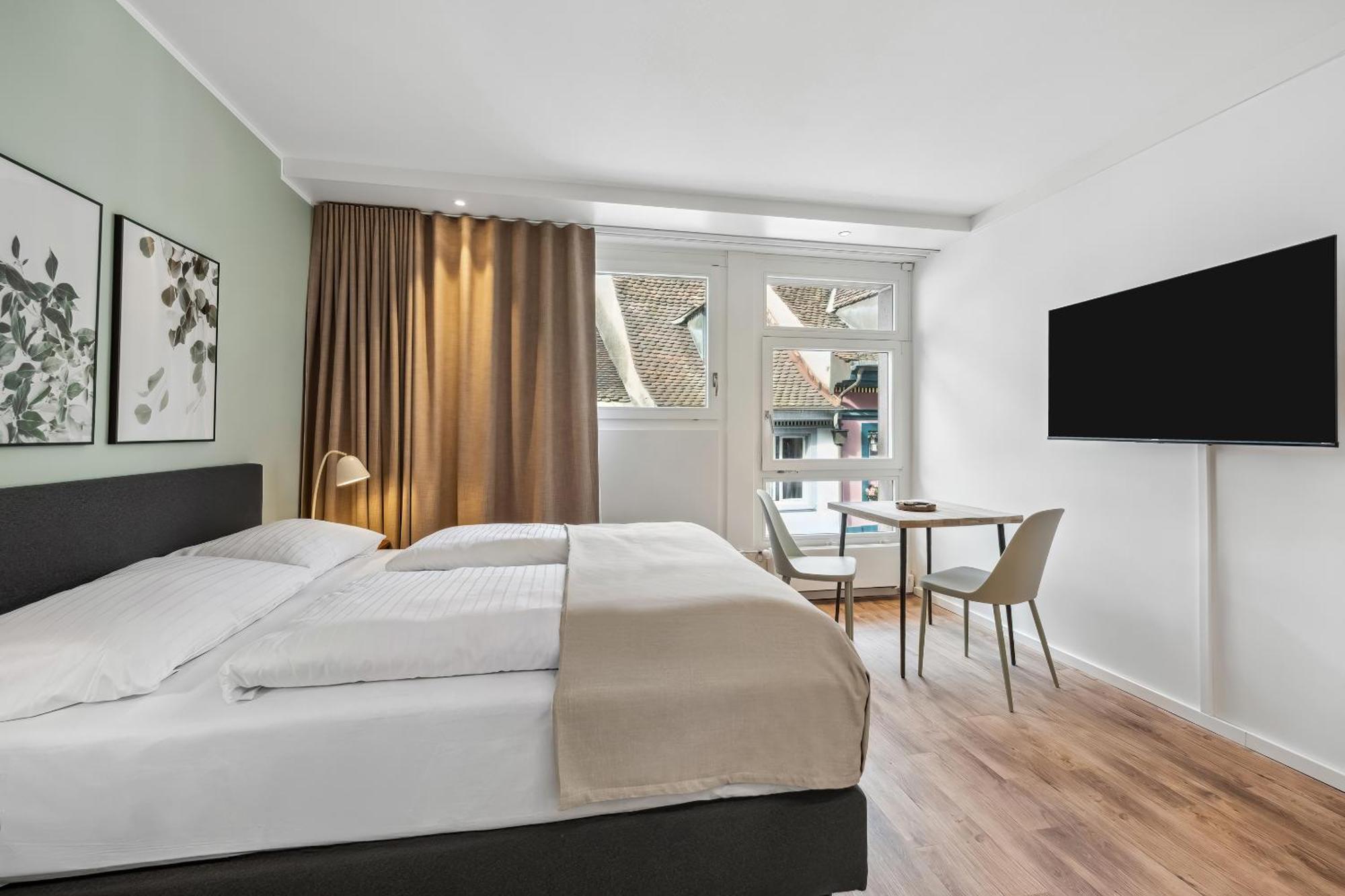 Limehome Muenzgasse * Basileia